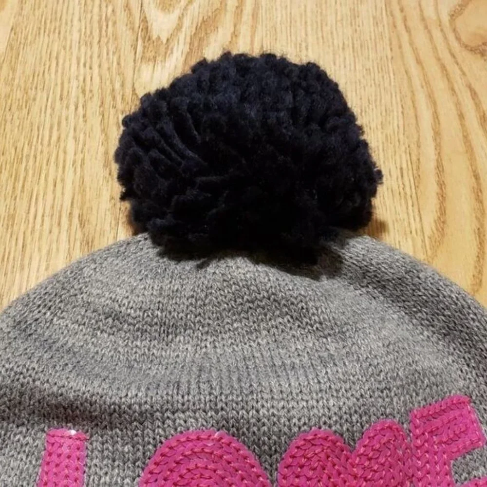 Gap Girls Beanie Hat  Size: Large / XL  Love  Sequins  Brand New with Tags